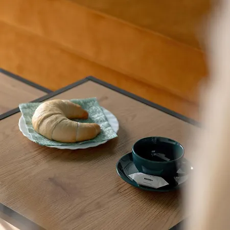 Unique Marina 1 With Spacious Balcony In By Renters Апартаменты *