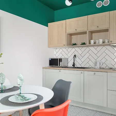 Апартаменты Unique Marina 1 With Spacious Balcony In By Renters *