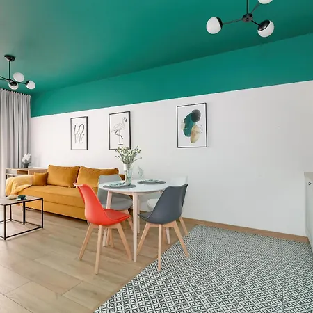 Апартаменты Unique Marina 1 With Spacious Balcony In By Renters Колобжег